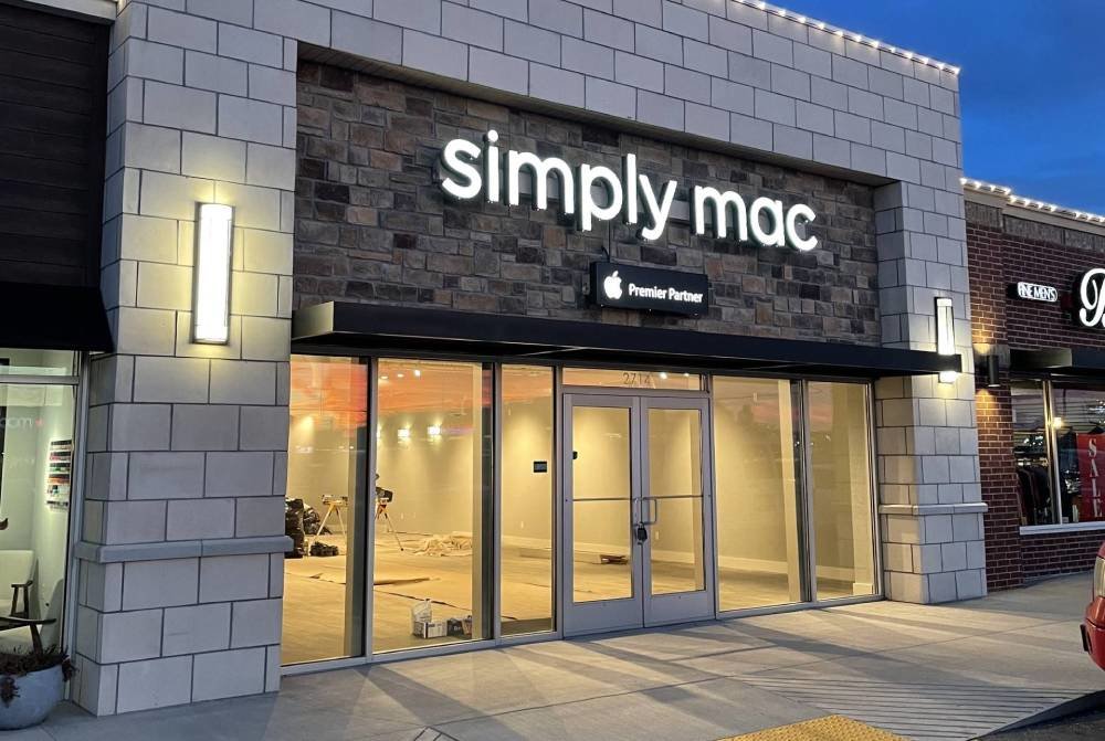 Simply Mac is now open at Brentwood Center North.